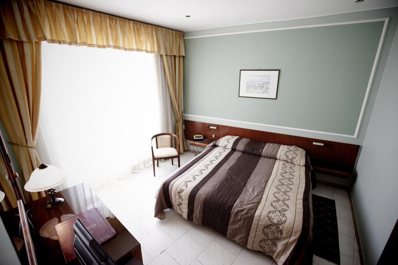 Hotel Continental Taormina Pokój zdjęcie